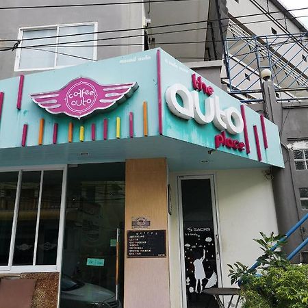 The Auto Place Ban Sam Kong Bagian luar foto